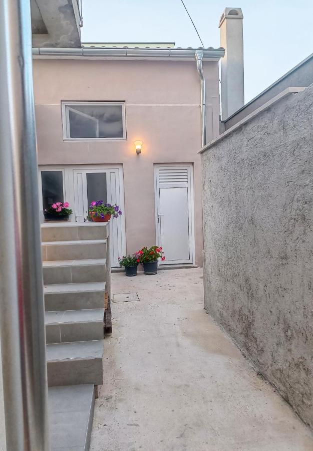 זאדאר Apartman Gallery Freya מראה חיצוני תמונה